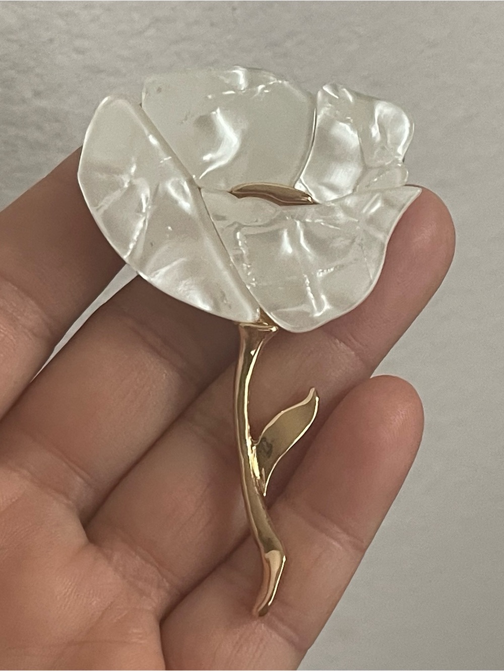 Poppy Flower Brooch Resin, Acrylic. Faux mother of pearl petals